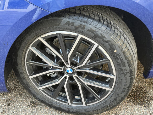 BMW 220 Active Tourer 220i AT M Sport HUD ACC SuView.Lenkh.Komfz.AHK Sportpaket Bluetooth Navi LED Klima PDC el. Fenster Ansicht 9 für Fahrzeugdetailseite