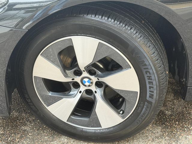 BMW 520 d xDrive Tour. LiveProf.Kamera Sitzh.DAB AHK Bluetooth Navi LED Vollleder Klima PDC el. Fenster Ansicht 9 für Fahrzeugdetailseite