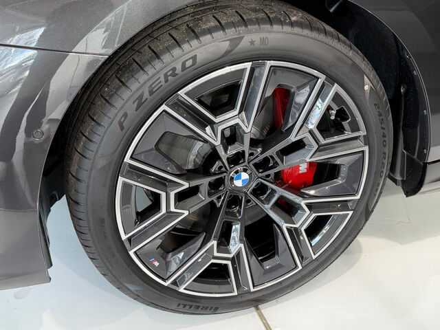 BMW i5 xDr.M Sport Pro HUD ACC P+ B&W Lenkh.AHK 19 Sportpaket Bluetooth Navi LED Klima Standhzg PDC el. Ansicht 8 für Fahrzeugdetailseite