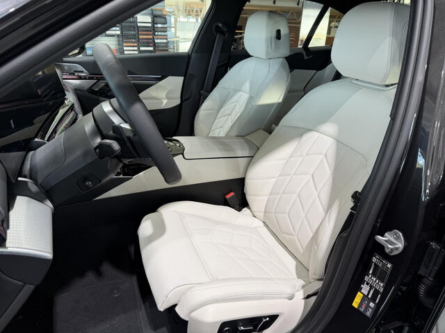 BMW i5 xDr.M Sport Pro HUD ACC P+ B&W Lenkh.AHK 19 Sportpaket Bluetooth Navi LED Klima Standhzg PDC el. Ansicht 9 für Fahrzeugdetailseite