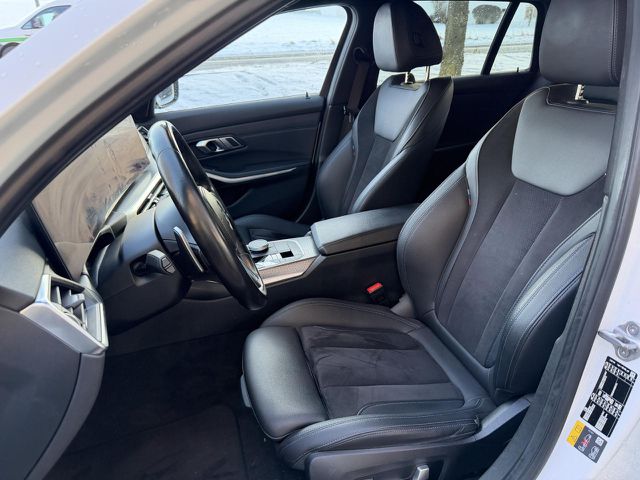 BMW 330 e xDr.T. M Sport HUD Live-Prof-Curved AHK 19 Sportpaket Bluetooth Navi LED Klima Standhzg PDC el. Ansicht 9 für Fahrzeugdetailseite