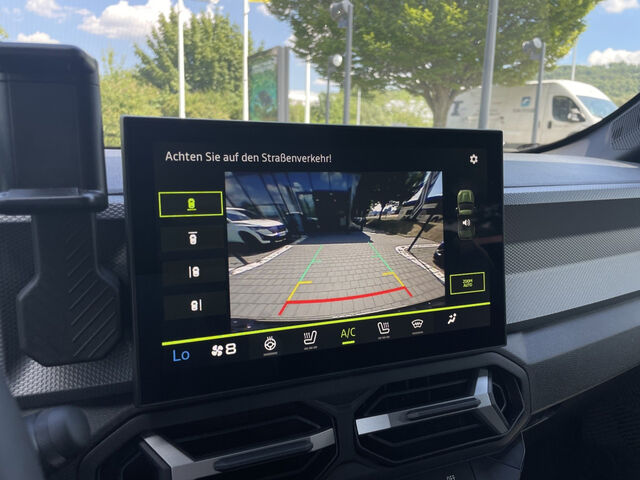 DACIA Duster Journey hybrid-G 150 4x4 Navi LED Klima Einparkhilfe el. Fenster Ansicht 15 für Fahrzeugdetailseite