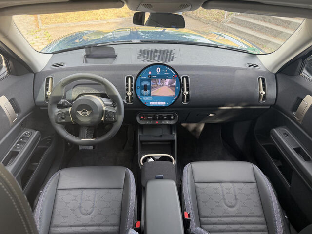 MINI Cooper S Countryman CM S ALL4 HUD Kamera PanoD.OLED Lenkradh.AHK Bluetooth Head Up Display Navi LED Klima Einparkhilfe e Ansicht 15 für Fahrzeugdetailseite