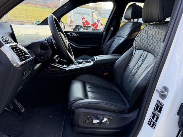 BMW X7 x40d M Sport IntAktL.Sky Standh.Trittbrett22 Sportpaket Bluetooth HUD Navi LED Vollleder Klima Lu Ansicht 10 für Fahrzeugdetailseite