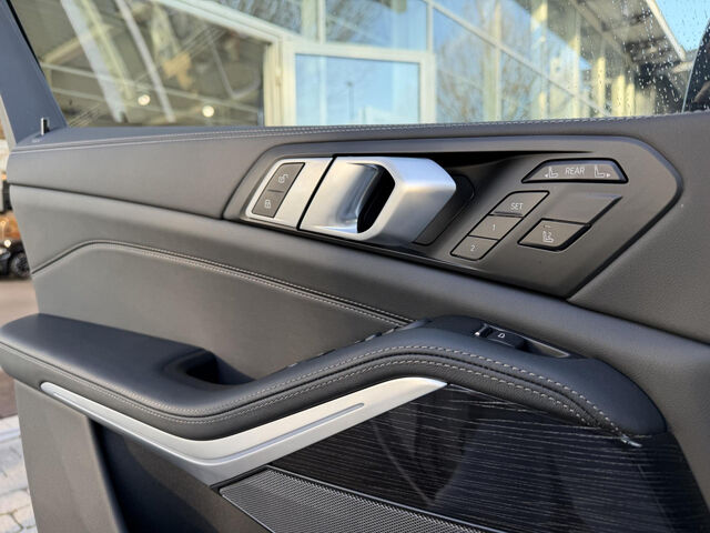 BMW X7 x40d M Sport IntAktL.Sky Standh.Trittbrett22 Sportpaket Bluetooth HUD Navi LED Vollleder Klima Lu Ansicht 15 für Fahrzeugdetailseite