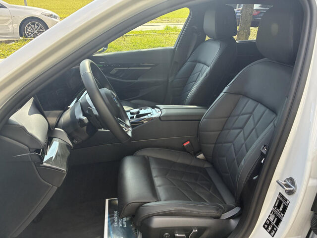 BMW 540 d xDr.M Sport Standh.AutobahnAss.Sitzbel.Ha/K Sportpaket Bluetooth HUD Navi LED Vollleder Klima S Ansicht 10 für Fahrzeugdetailseite