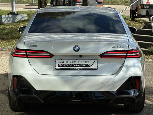 BMW 540 d xDr.M Sport Standh.AutobahnAss.Sitzbel.Ha/K Sportpaket Bluetooth HUD Navi LED Vollleder Klima S Ansicht 7 für Fahrzeugdetailseite