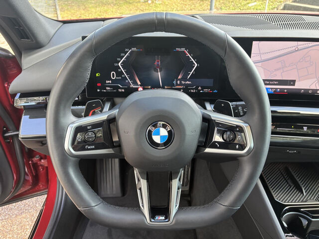 BMW 540 d xDr.T.M Sport Pro IntAktiv PanoD.Standh.B+W Sportpaket Bluetooth HUD Navi LED Vollleder Klima A Ansicht 12 für Fahrzeugdetailseite