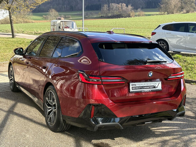 BMW 540 d xDr.T.M Sport Pro IntAktiv PanoD.Standh.B+W Sportpaket Bluetooth HUD Navi LED Vollleder Klima A Ansicht 8 für Fahrzeugdetailseite