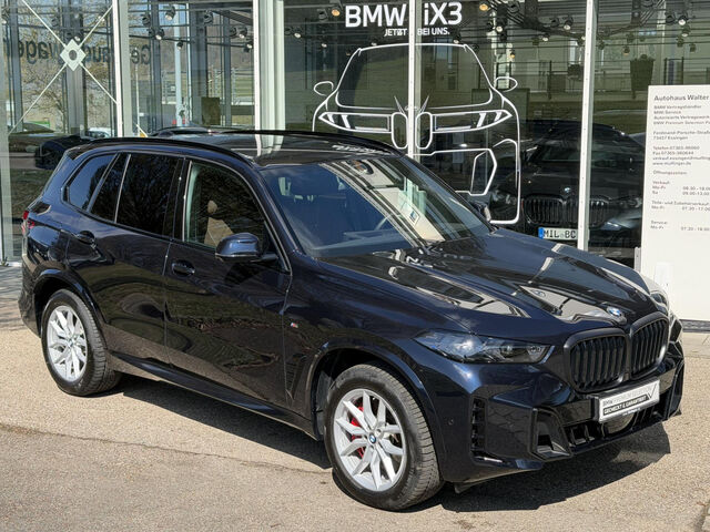 BMW X5 x30d M Sport Pro Standh.SuView Soft Ha/Ka.20 Sportpaket Bluetooth HUD Navi LED Vollleder Klima St Ansicht 4 für Fahrzeugdetailseite