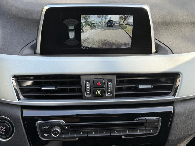 BMW X1 xDrive20i M Sport Kamera Navi HiFi Sitzh.19 Sportpaket Bluetooth LED Klima Aktivlenkung PDC el. F Ansicht 12 für Fahrzeugdetailseite
