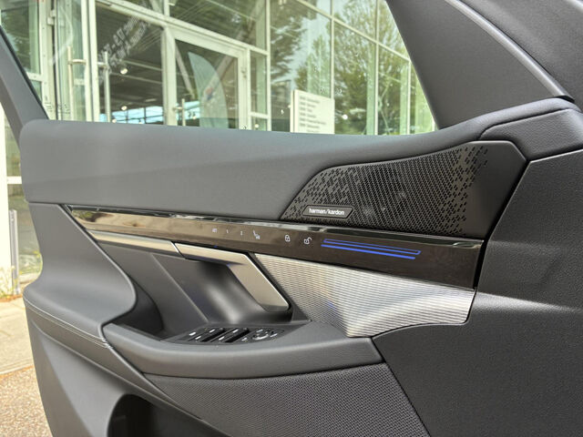 BMW 520 d T. M Sport Pro Iconic Kamera Sitzbel.Ha/Ka Sportpaket Bluetooth Navi LED Vollleder Klima PDC el Ansicht 15 für Fahrzeugdetailseite