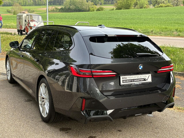 BMW 520 d T. M Sport Pro Iconic Kamera Sitzbel.Ha/Ka Sportpaket Bluetooth Navi LED Vollleder Klima PDC el Ansicht 8 für Fahrzeugdetailseite