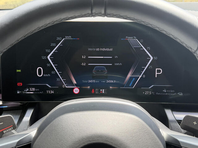 BMW 550 e T.xDr.M Sport IntAktiv.Pano.AutoBahnAss.AHK Sportpaket Bluetooth HUD Navi LED Vollleder Klima A Ansicht 13 für Fahrzeugdetailseite