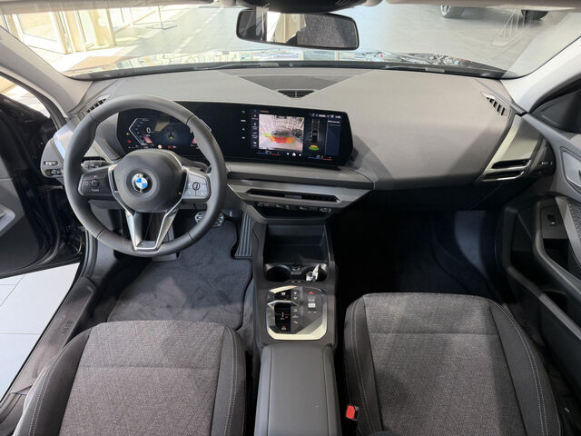 BMW 120 Kamera LED Navi DAB Sitzh.Driv/ParkAs.AHK18 Bluetooth Klima PDC el. Fenster Ansicht 15 für Fahrzeugdetailseite