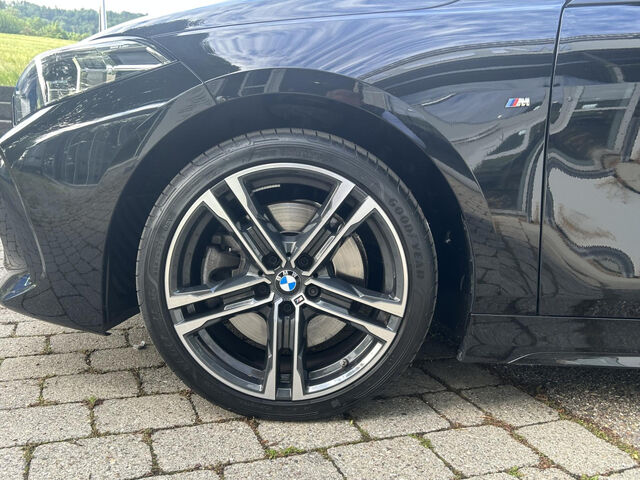 BMW 120 d xDr. Aut. M Sport Sitzh.LiveProf.PDC HiFi18 Sportpaket Bluetooth Navi LED Klima el. Fenster Ansicht 9 für Fahrzeugdetailseite
