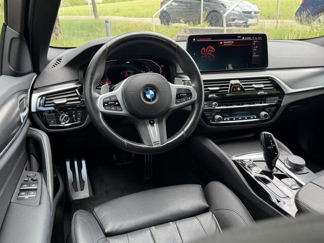 BMW 520 d xDr.T.M Sport Leder ACC Kamera LivePro.HiFi Sportpaket Bluetooth Navi LED Vollleder Klima PDC e Ansicht 15 für Fahrzeugdetailseite