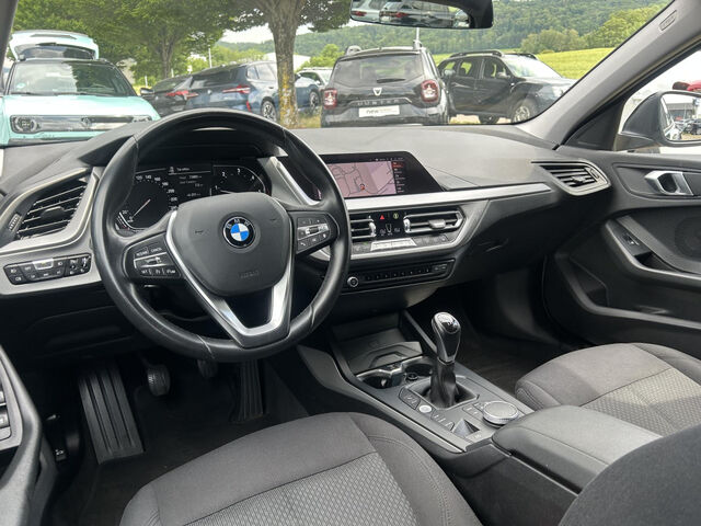 BMW 118 d Live-Navi Tempom.Sitzh.Lordose DAB PDC 17 Bluetooth Klima el. Fenster Ansicht 12 für Fahrzeugdetailseite