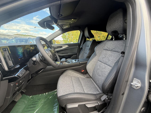 RENAULT Rafale Techno Full Hybrid E-Tech 200 Bluetooth Navi LED Klima Einparkhilfe el. Fenster Ansicht 11 für Fahrzeugdetailseite