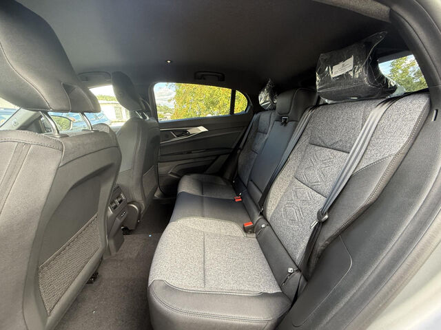RENAULT Rafale Techno Full Hybrid E-Tech 200 Bluetooth Navi LED Klima Einparkhilfe el. Fenster Ansicht 12 für Fahrzeugdetailseite