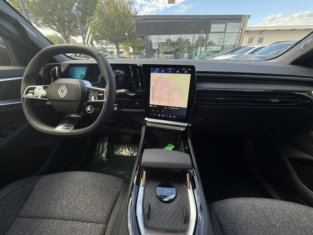 RENAULT Rafale Techno Full Hybrid E-Tech 200 Bluetooth Navi LED Klima Einparkhilfe el. Fenster Ansicht 13 für Fahrzeugdetailseite