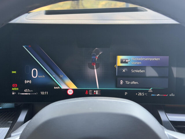 BMW 540 d T.xDr.M Sport Standh.AutoBahnAss.B+W AHK20 Sportpaket Bluetooth HUD Navi LED Vollleder Klima St Ansicht 12 für Fahrzeugdetailseite