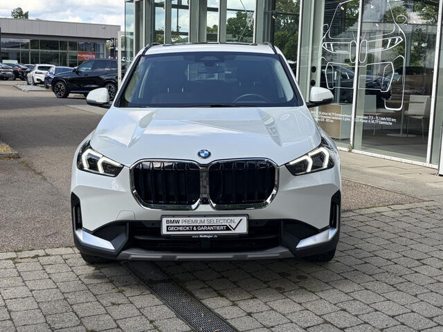 BMW X1 x23d AktivS.HUD ACC PanoD.SurView.Massage AHK Bluetooth Navi LED Klima PDC el. Fenster Ansicht 4 für Fahrzeugdetailseite
