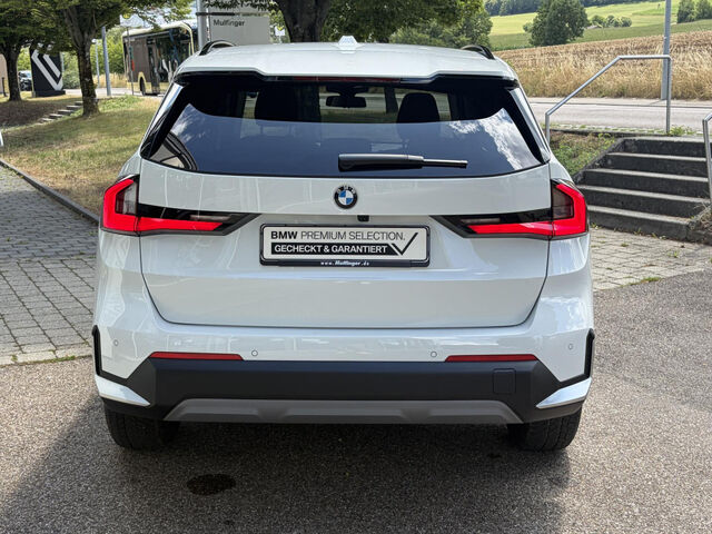BMW X1 x23d AktivS.HUD ACC PanoD.SurView.Massage AHK Bluetooth Navi LED Klima PDC el. Fenster Ansicht 7 für Fahrzeugdetailseite