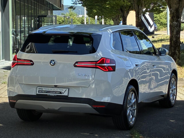 BMW X3 x20i Sports.HUD ACC IconGlow.SuView.Ha/Ka.AHK Bluetooth Navi LED Klima PDC el. Fenster Ansicht 6 für Fahrzeugdetailseite