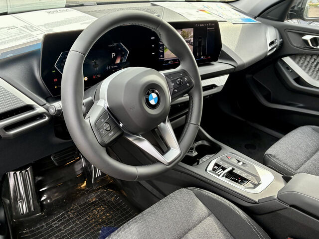 BMW 120 i LED Kamera Navi Widescreen DAB DrivAss.18 Bluetooth Klima PDC el. Fenster Ansicht 10 für Fahrzeugdetailseite