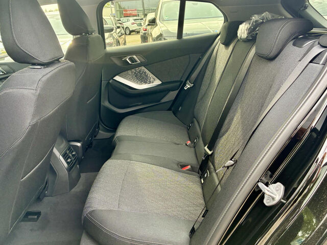 BMW 120 i LED Kamera Navi Widescreen DAB DrivAss.18 Bluetooth Klima PDC el. Fenster Ansicht 13 für Fahrzeugdetailseite