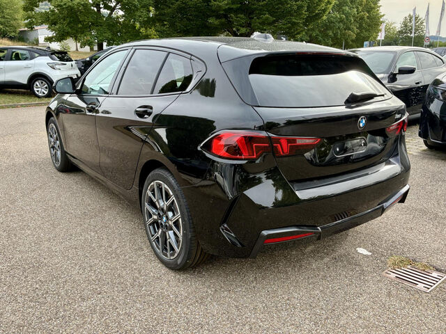 BMW 120 i LED Kamera Navi Widescreen DAB DrivAss.18 Bluetooth Klima PDC el. Fenster Ansicht 6 für Fahrzeugdetailseite