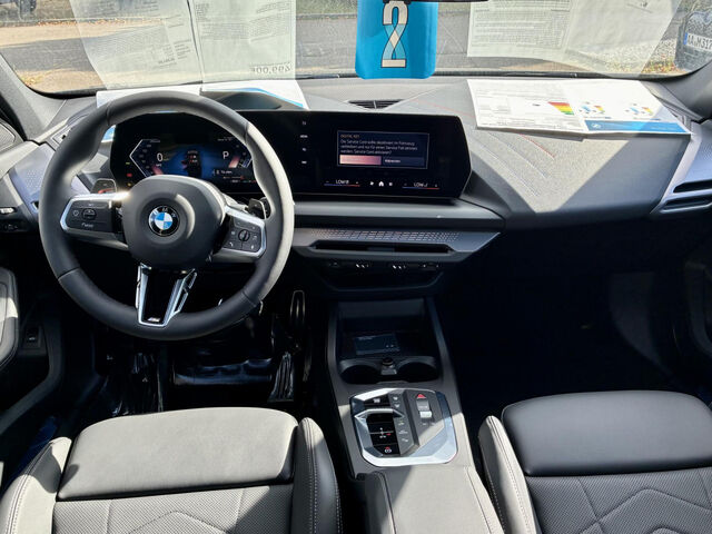 BMW 123 xDr.M Sport Pro HUD ACC SuView PanoD.H/K.AHK Sportpaket Bluetooth Navi LED Vollleder Klima PDC e Ansicht 11 für Fahrzeugdetailseite