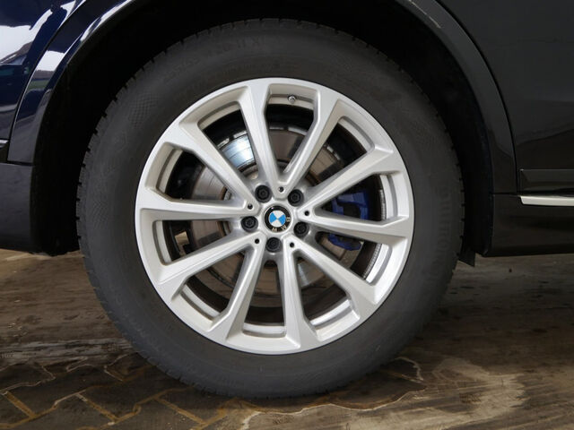 BMW X7 x40d M Sport Pro 6Sitze Kristall eh-UPE:149620 Sportpaket Bluetooth HUD Navi LED Vollleder Klima L Ansicht 6 für Fahrzeugdetailseite