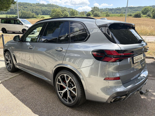 BMW X5 x50e M Sport Pro Iconic IntAktL.Massage 127010 Sportpaket Bluetooth HUD Navi LED Vollleder Klima L Ansicht 6 für Fahrzeugdetailseite
