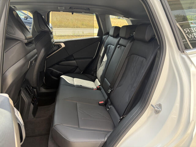 BMW X3 x20d Sports.Standh.Sitzbel.HUD ACC Ha/Ka.AHK Bluetooth Navi LED Vollleder Klima Standhzg PDC el. Ansicht 11 für Fahrzeugdetailseite