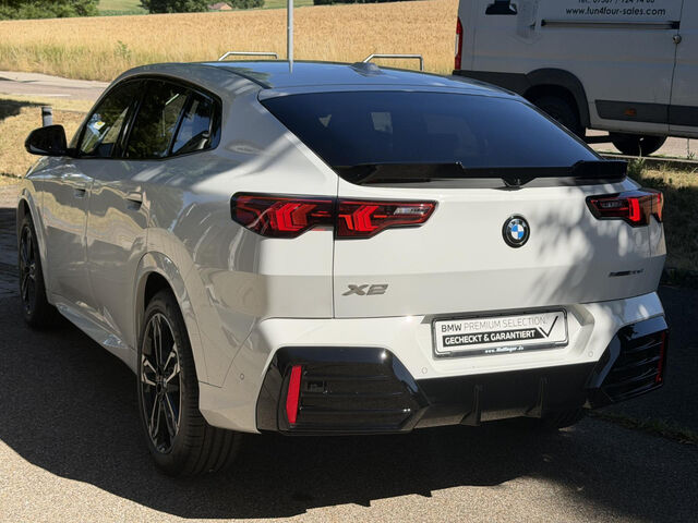 BMW X2 s20d M Sport Pro ACC Lenkradh.Ad-Fahrwerk 19 Sportpaket Bluetooth Navi LED Vollleder Klima PDC el Ansicht 8 für Fahrzeugdetailseite