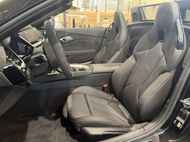 BMW Z4 M40i M Sport - LAST EDITION - Limitiert Sportpaket HUD Navi LED Klima PDC Ansicht 10 für Fahrzeugdetailseite