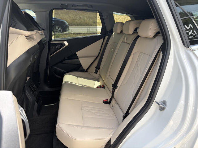 BMW X3 x30e Sports.ACC Sitzbel.SurView.Ha/Ka.AHK 19 Bluetooth HUD Navi LED Vollleder Klima Standhzg PDC Ansicht 11 für Fahrzeugdetailseite