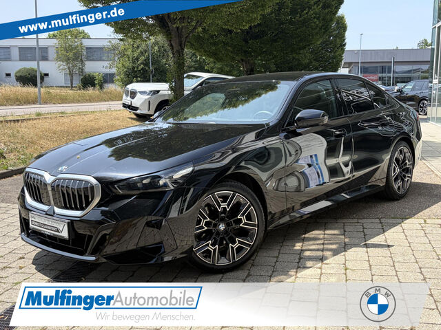 BMW 520 d xDr.M Sport ACC SuView KomfS+BelÃ¼ft.H/K.AHK Sportpaket Bluetooth HUD Navi LED Vollleder Klim Ansicht 1 für Fahrzeugdetailseite