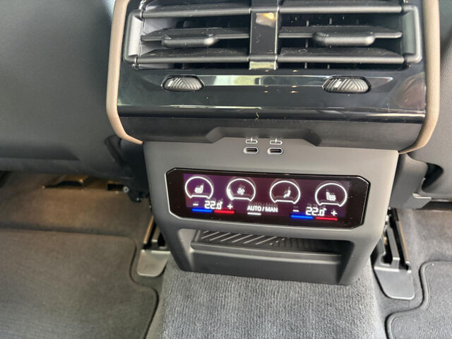 BMW 520 d xDr.M Sport ACC SuView KomfS+BelÃ¼ft.H/K.AHK Sportpaket Bluetooth HUD Navi LED Vollleder Klim Ansicht 14 für Fahrzeugdetailseite