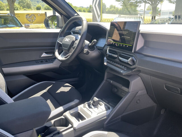 DACIA Duster Eco-G 120 auto SHZ ! LEASING AB 209,- ! Bluetooth Navi LED Klima Einparkhilfe el. Fenster Ansicht 6 für Fahrzeugdetailseite