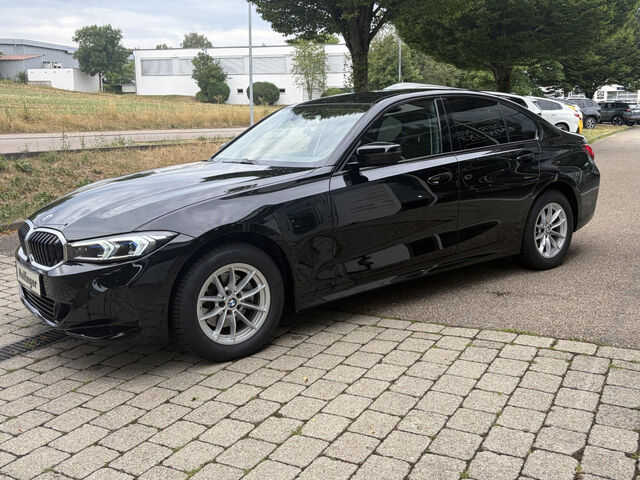 BMW 320 i Aut. Sports.Live-Navi Ad-LED Temp.Sitzh.DAB Bluetooth Klima PDC el. Fenster Ansicht 3 für Fahrzeugdetailseite