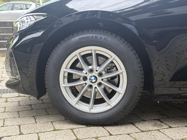 BMW 320 i Aut. Sports.Live-Navi Ad-LED Temp.Sitzh.DAB Bluetooth Klima PDC el. Fenster Ansicht 9 für Fahrzeugdetailseite