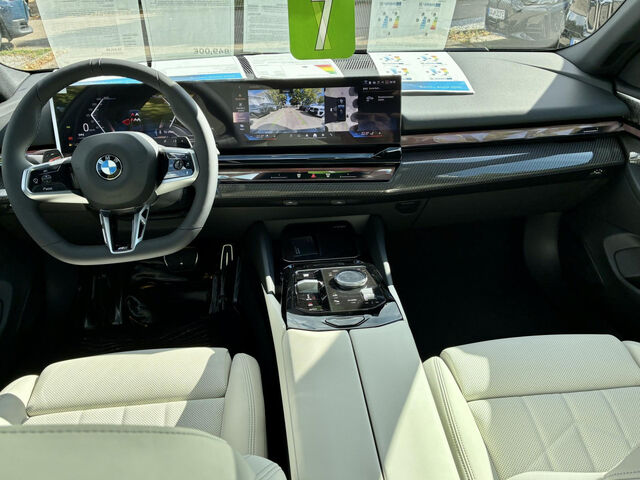 BMW 540 d xdrive Touring Sportpaket Navi LED Klima Standhzg PDC Ansicht 12 für Fahrzeugdetailseite