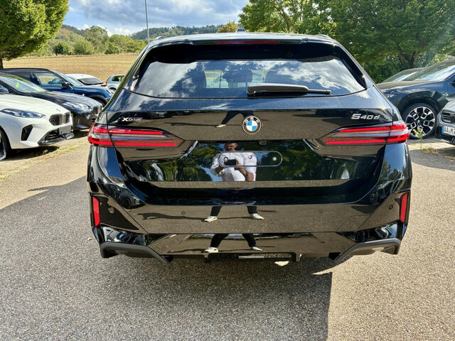 BMW 540 d xdrive Touring Sportpaket Navi LED Klima Standhzg PDC Ansicht 7 für Fahrzeugdetailseite