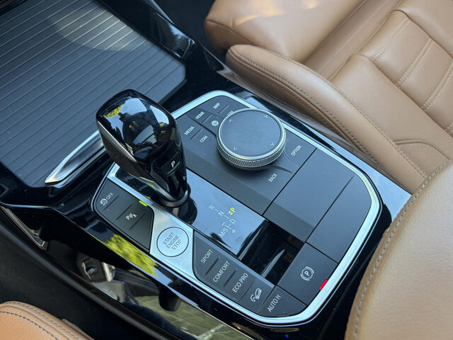 BMW X3 M40 i ACC Laser PanoD.Kamera Lenkradh.HUD HiFi Sportpaket Bluetooth Navi Vollleder Klima Aktivlenk Ansicht 15 für Fahrzeugdetailseite