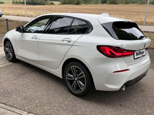 BMW 120 i Sport LED Kamera Live-Prof Lenkradh.AHK 17 Sportpaket Bluetooth Navi Klima PDC el. Fenster Ansicht 8 für Fahrzeugdetailseite