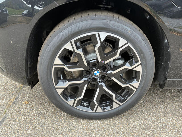 BMW X3 30e xDrive M Sport AHK Sitze el. LED Sportpaket Navi Klima PDC Ansicht 8 für Fahrzeugdetailseite