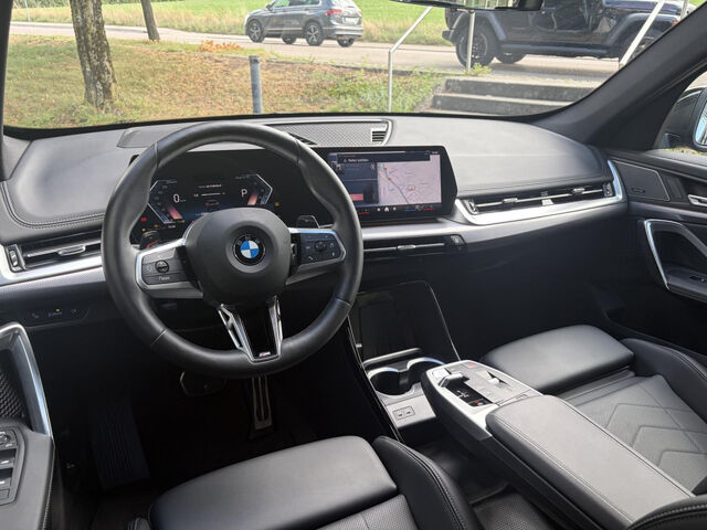 BMW X1 x23d M Sport AktivS.HUD ACC SurView.Ha/Ka.19 Sportpaket Bluetooth Navi LED Vollleder Klima PDC el Ansicht 13 für Fahrzeugdetailseite